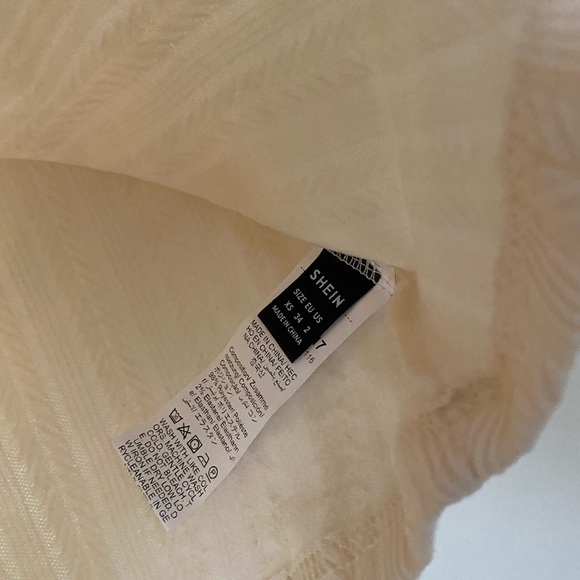 Cream Lace Tank - Picture 7 of 8